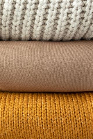 Striktrøjen: Den evige garderobeklassiker